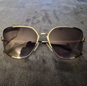 PRADA Sunglasses Gold and Black. Excellent Condition